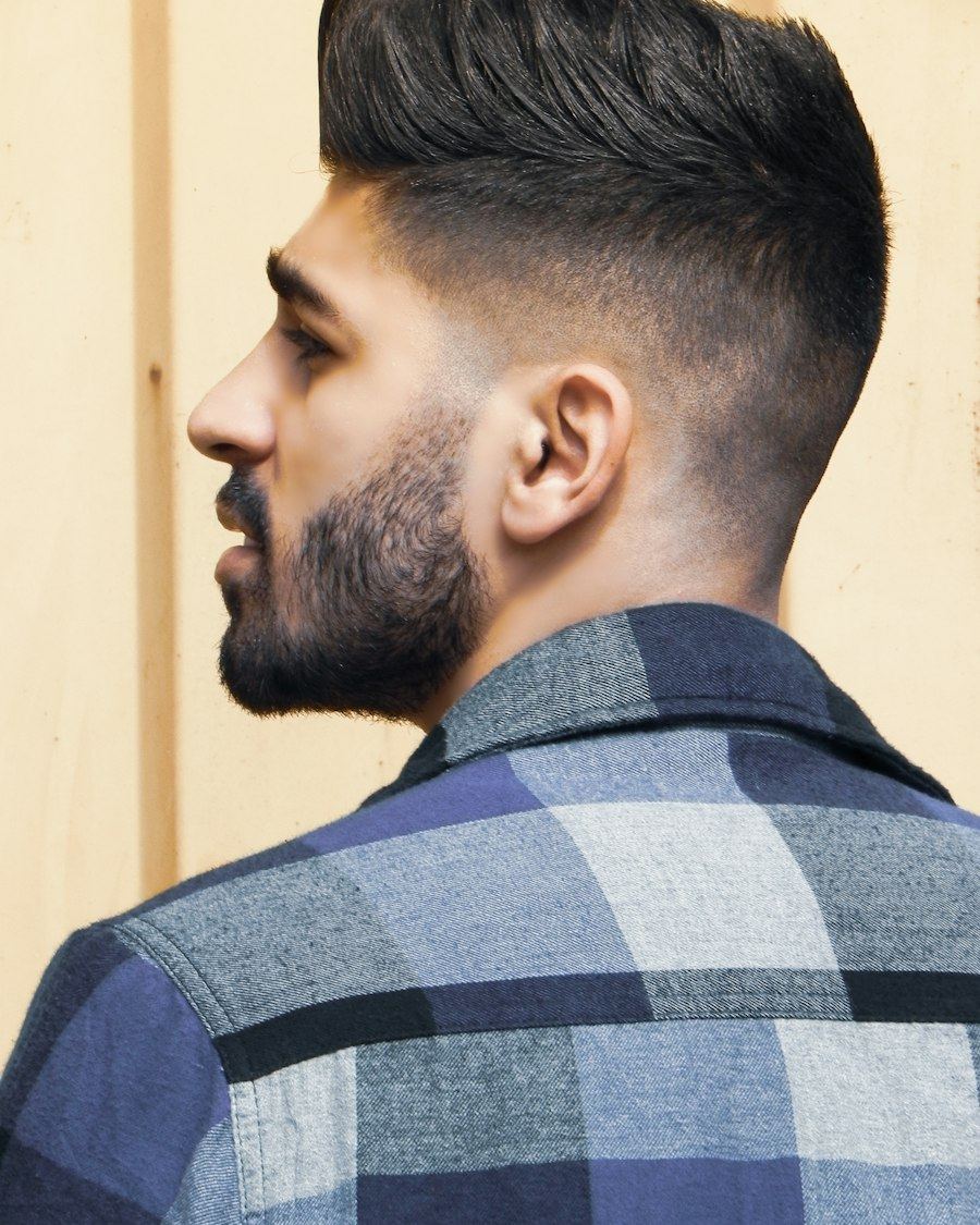 Apply to the scalp